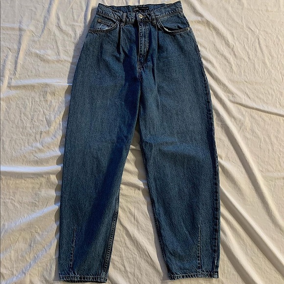 Zara Denim - Zara Slouchy Jeans